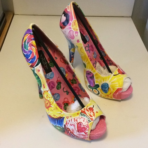 Iron Fist Shoes - Iron Fist Platform Heels size 9